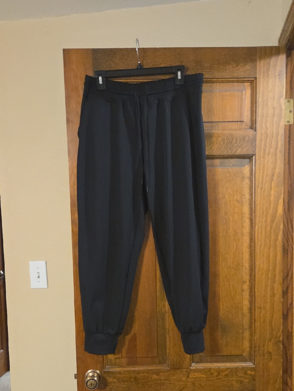 Lou & Grey Black Jogger Sweatpants